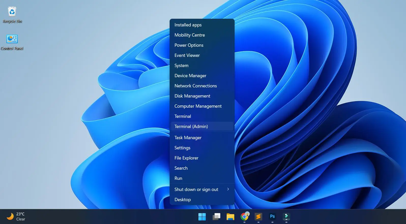 Right-click the Start button and select ‘Terminal (Admin)’