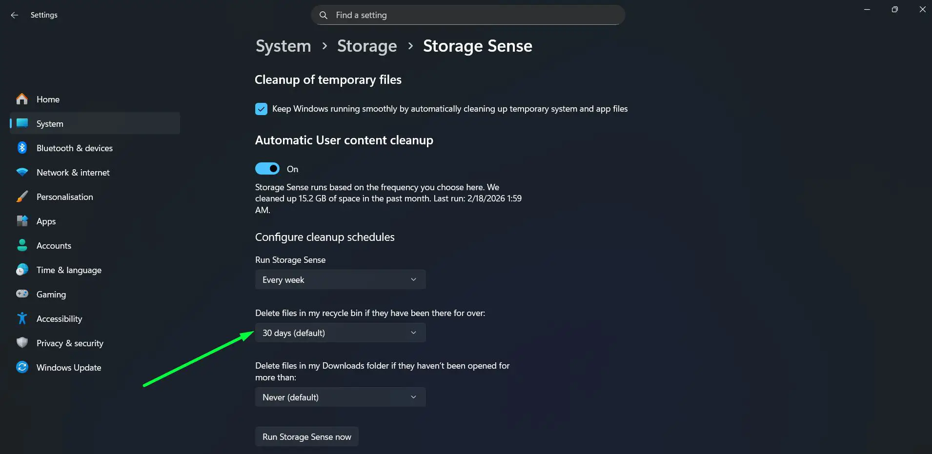 Set ‘Delete files in my recycle bin if they have been there for over’ to 30 days to automatically clear the bin on schedule